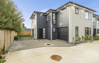 43F Beach Road, Pahurehure