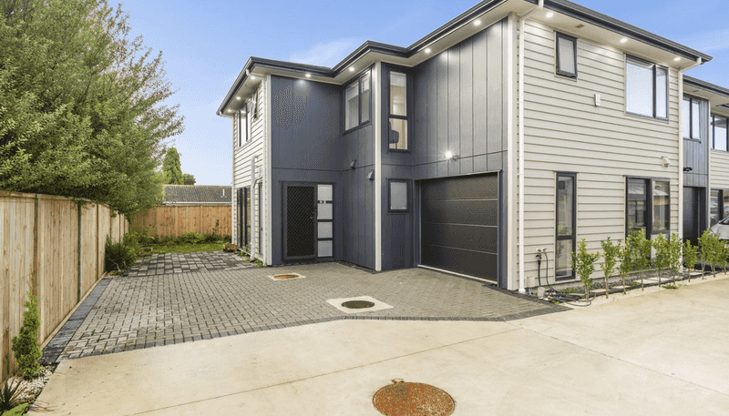 43F Beach Road, Pahurehure