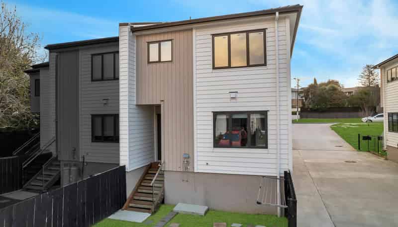 64D, 64F & Coxhead Road, Manurewa