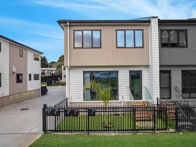 64D, 64F & Coxhead Road, Manurewa