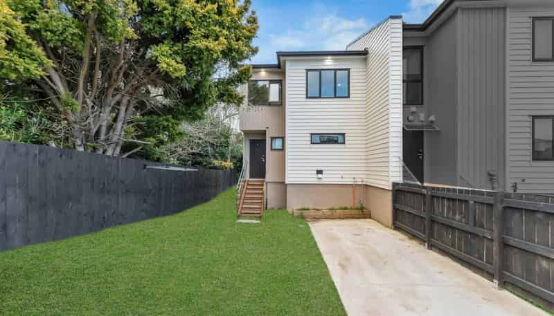 64F Coxhead Road, Manurewa