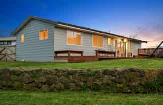 6 Augustus Earle Place, Pukehangi