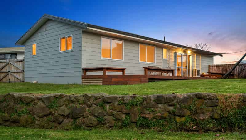 6 Augustus Earle Place, Pukehangi