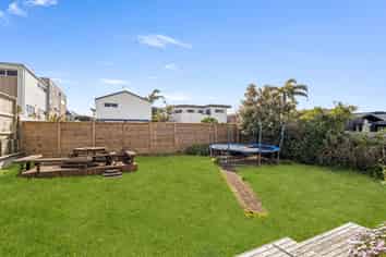 1219 Papamoa Beach Road, Papamoa
