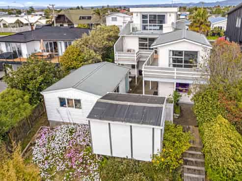 1219 Papamoa Beach Road, Papamoa