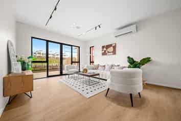 12 Toetoe Street, Westgate