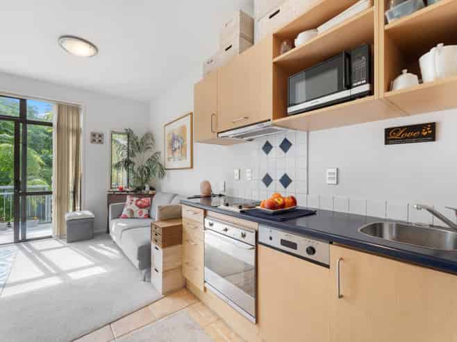 78/92 Bush Road, Albany