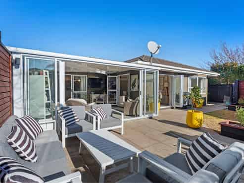 71 Cedar Drive, Paraparaumu Beach