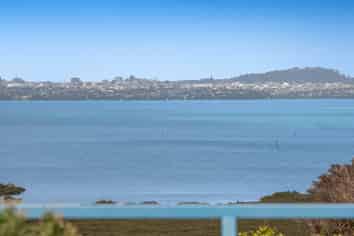 42 Wiseley Road, Hobsonville