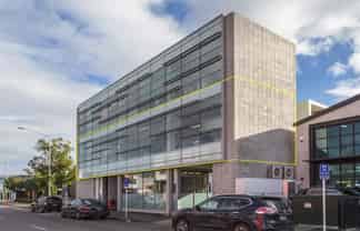 Modern Office Suite in Central City Location