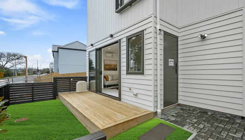56 Oreil Avenue, West Harbour