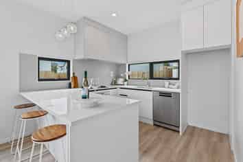 56 Oreil Avenue, West Harbour