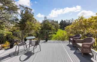 13 Cowling Road, Hurdon