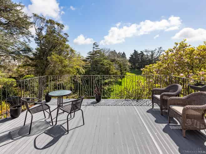 13 Cowling Road, Hurdon