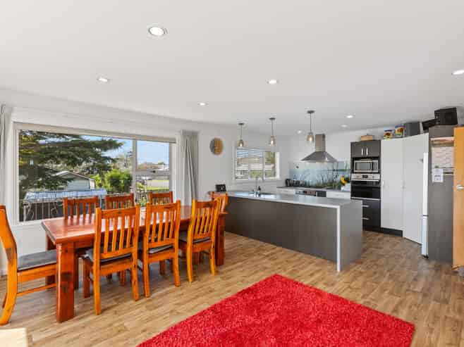 13 Cowling Road, Hurdon