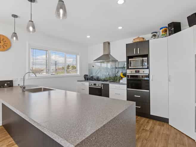 13 Cowling Road, Hurdon