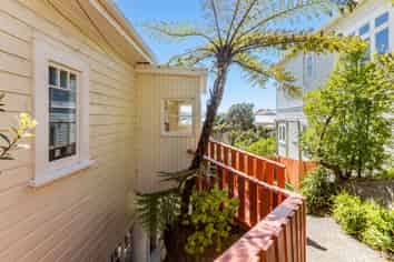 8 Blythe Street, Berhampore