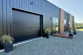 9 Surrey Street, Orepuki