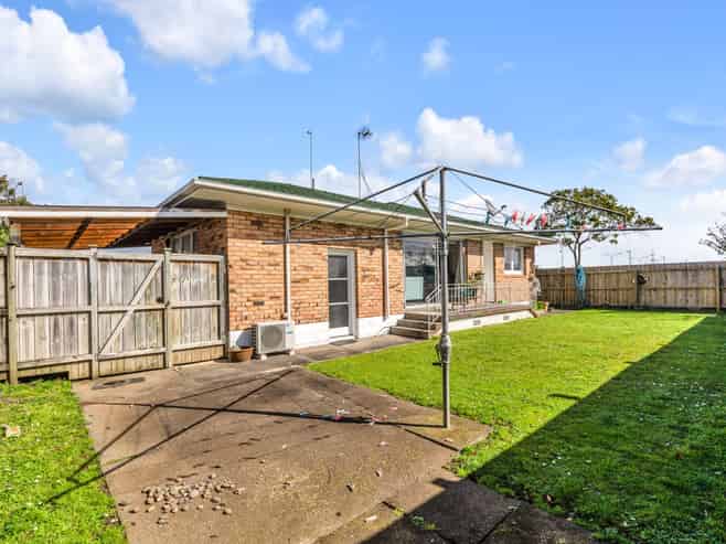 2/90 Pakuranga Road, Pakuranga