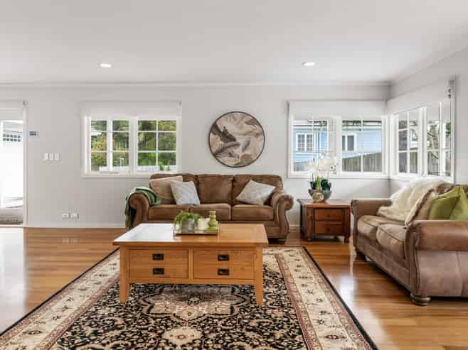 9 Third View Avenue, Beachlands