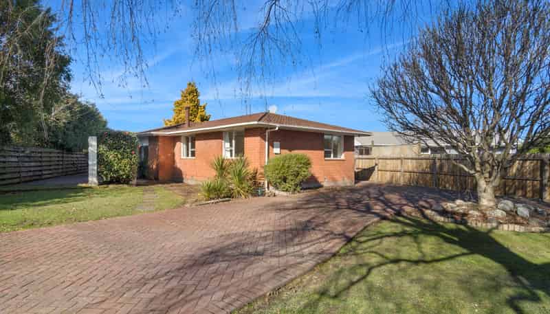 42 Fovant Street, Russley