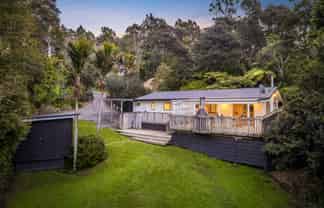 146 Laingholm Drive, Laingholm