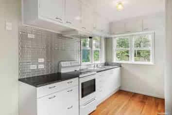 38  Sergeant Road, Awhitu