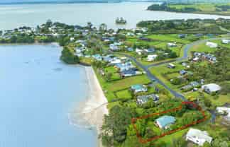 38  Sergeant Road, Awhitu