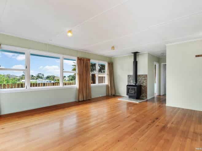 38  Sergeant Road, Awhitu