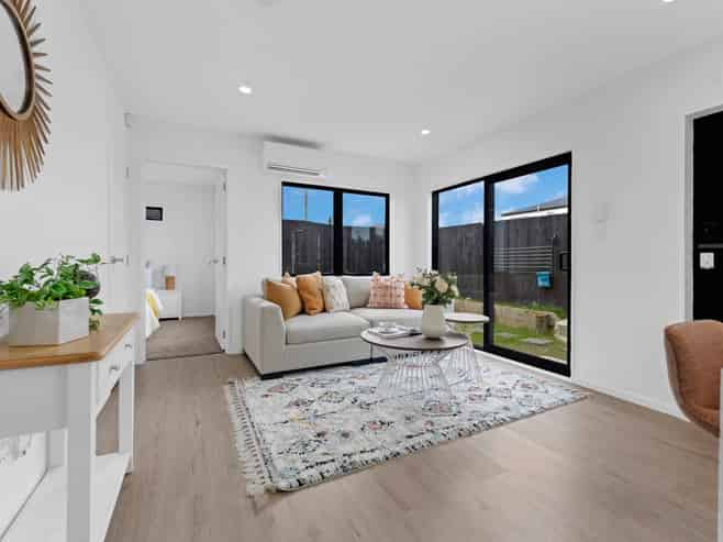 7A, B, C Surrey Street, Manurewa