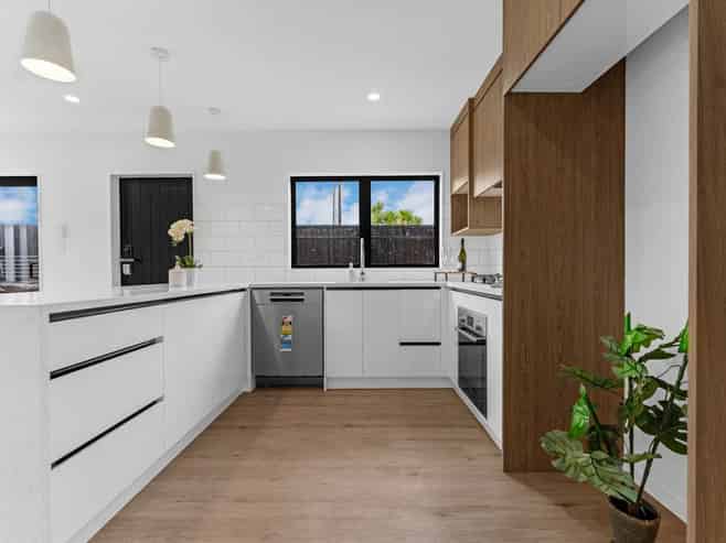 7A, B, C Surrey Street, Manurewa