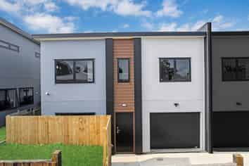 7C Surrey Street, Manurewa