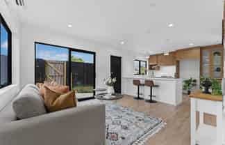 7B Surrey Street, Manurewa