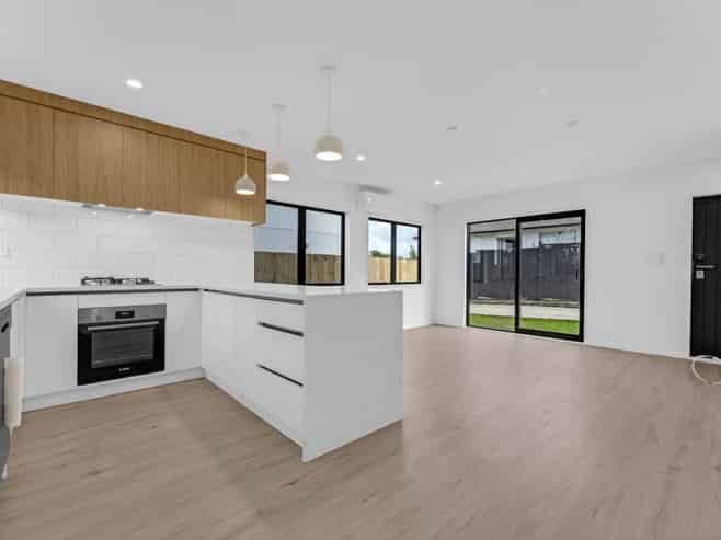 7B Surrey Street, Manurewa