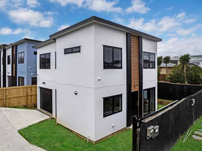 7A Surrey Street, Manurewa