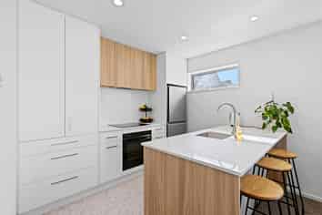 60a Brockworth Place, Riccarton