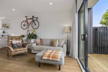 26/47A Huntington Drive, Huntington Park
