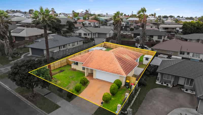 34 Bellville Drive, Manurewa