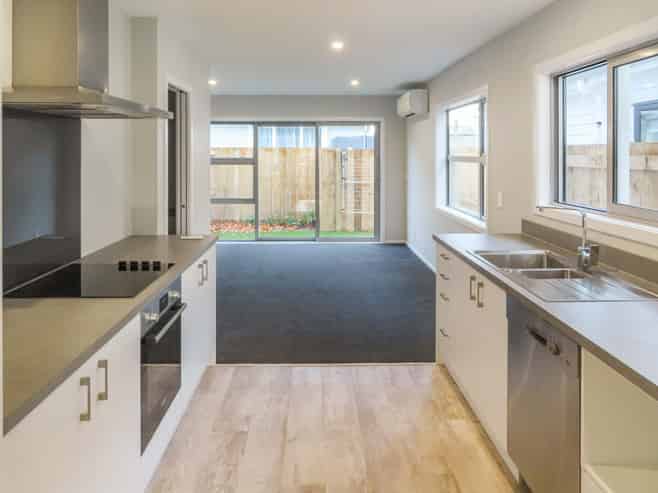 B/1 Whiteman Grove, Taita