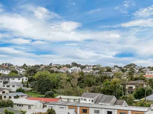 502/1817A Great North Road, Avondale