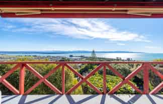 18 Orakei  Street, Tahunanui