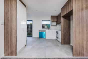 67C Beeston Crescent, Manurewa