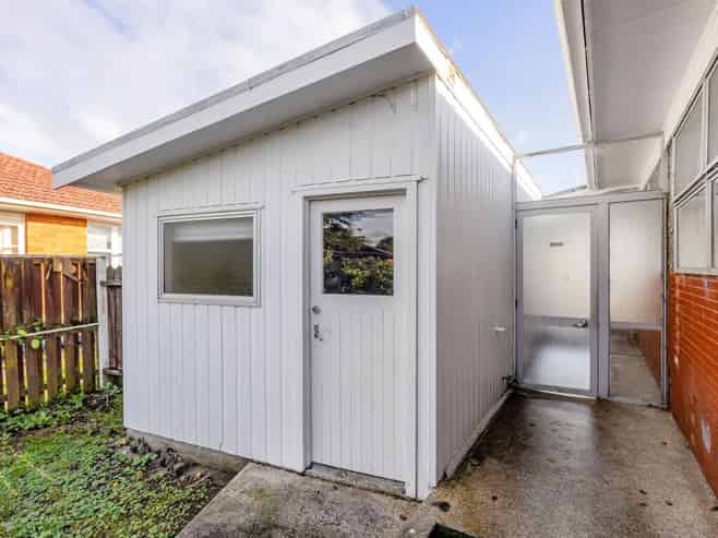 2/9 Fencible Place, Otahuhu