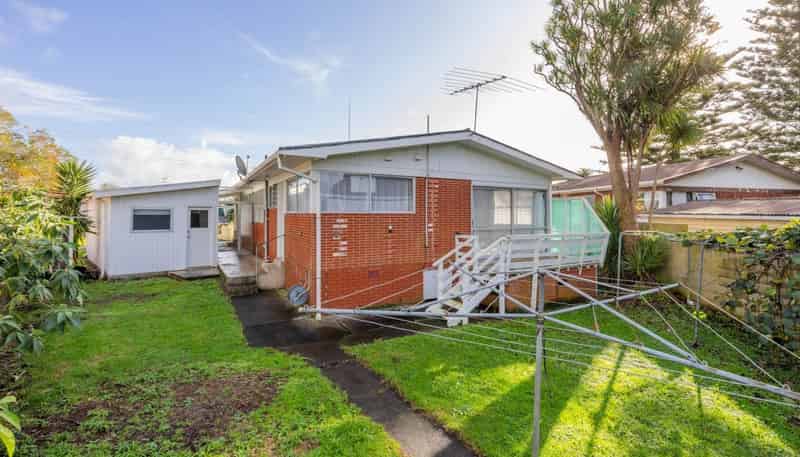 2/9 Fencible Place, Otahuhu