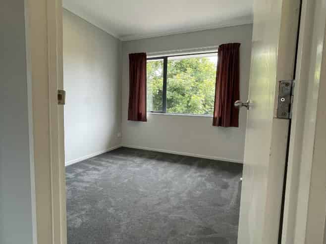 226A Henderson Valley Road , Henderson