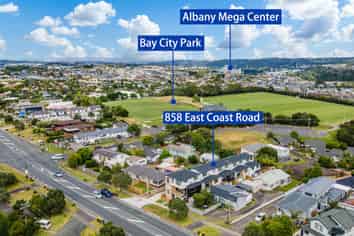 858C East Coast Road, Pinehill
