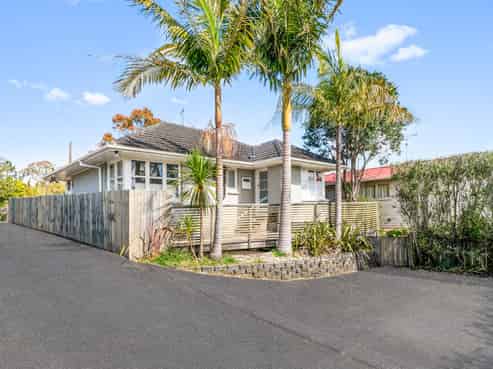 33 Alexander Avenue, Torbay