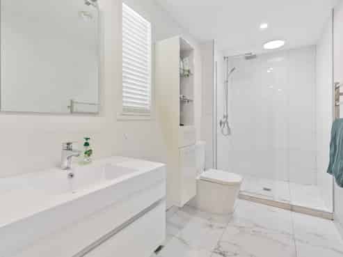 Modern live/work investment - $1,050,000