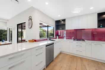 124 Golfland Drive, Golflands