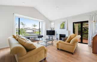 124 Golfland Drive, Golflands